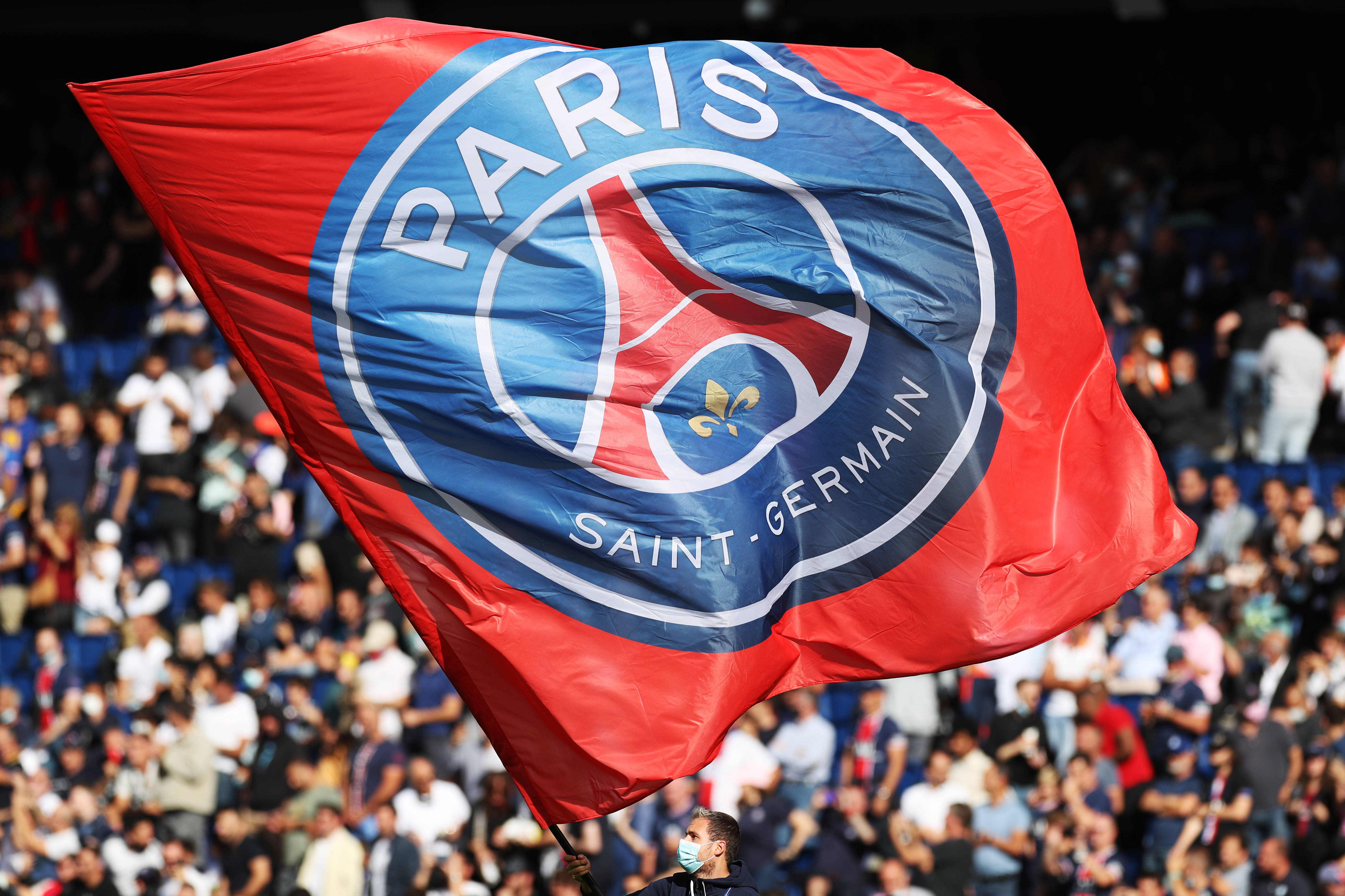 为了给日本球星腾出名额，公牛被迫裁掉前快船后场新秀？